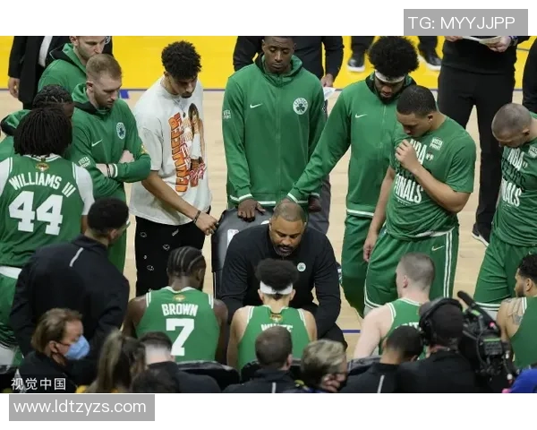 足球明星如今为何不再依赖保镖保护其安全和隐私